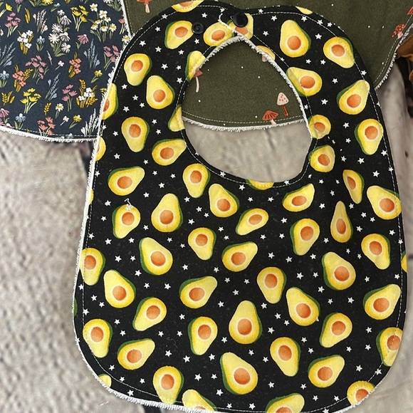 Designer handcrafted cotton Terry bib - Picture 4 of 10